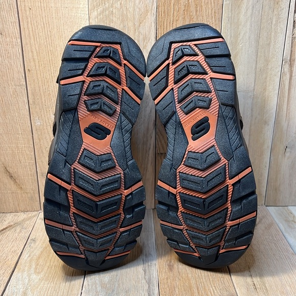 Skechers  MEN'S Relaxed Fit: Tresmen - Outseen Slip-On Sandals - Picture 8 of 10